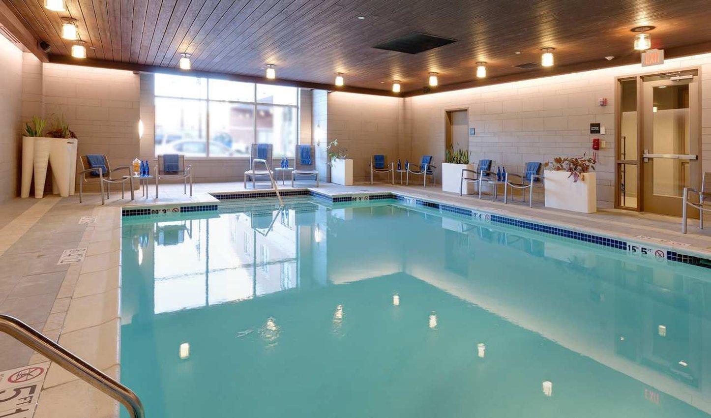 Hampton Inn Portland Downtown Waterfront Екстериор снимка