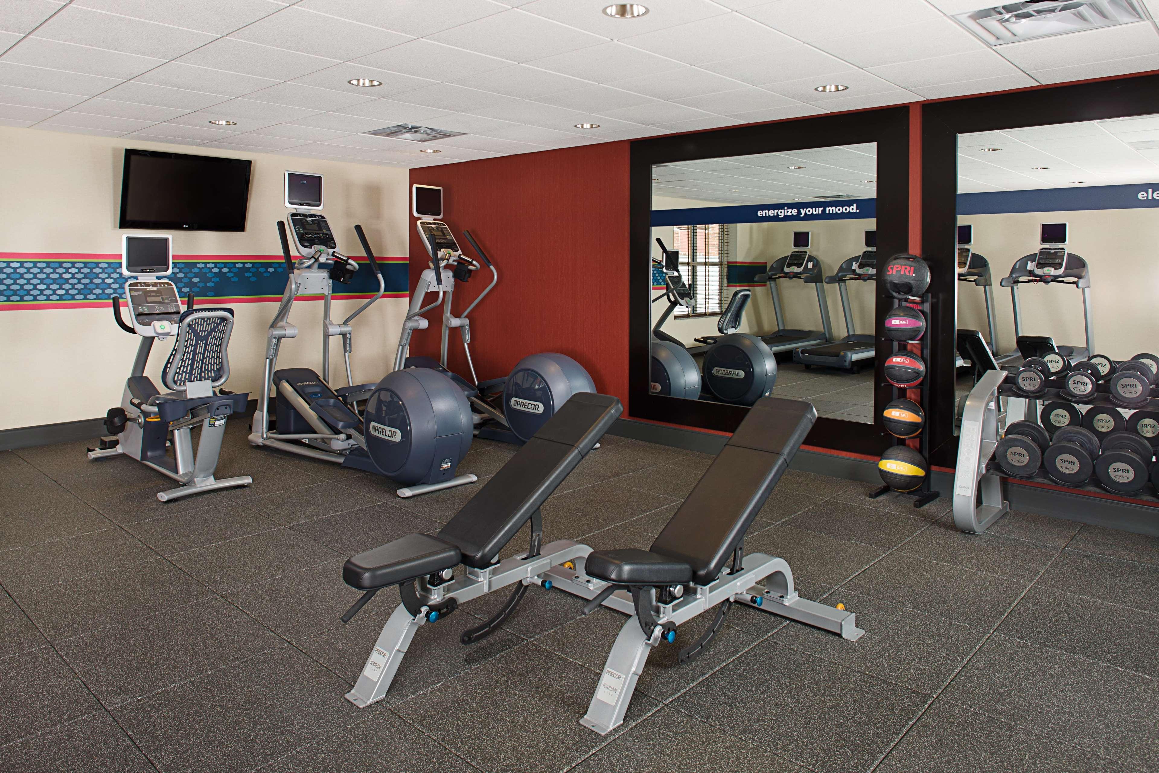 Hampton Inn Portland Downtown Waterfront Екстериор снимка